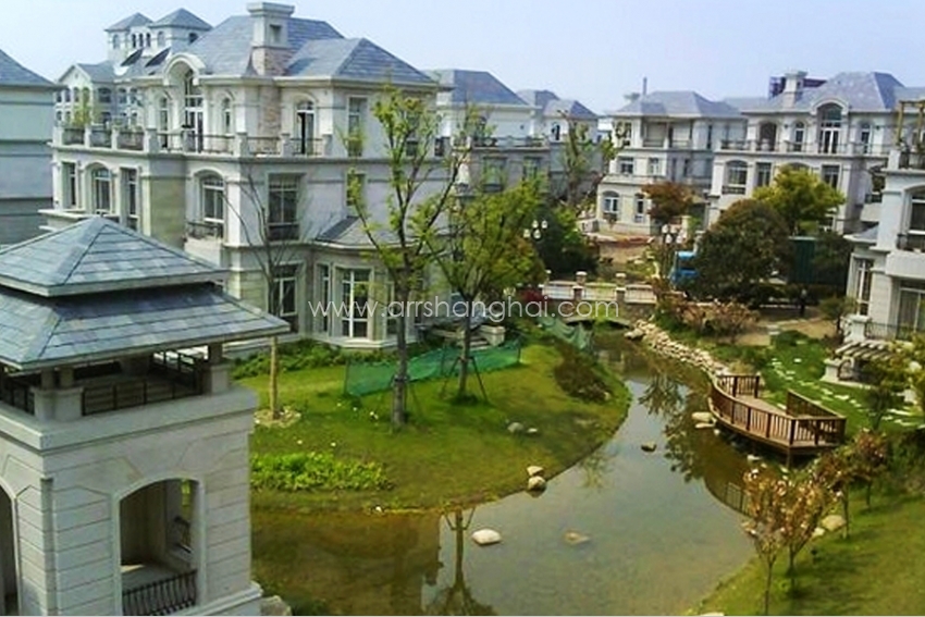 Buckingham Villas Properties for rent in Longdong Avenue, Pudong