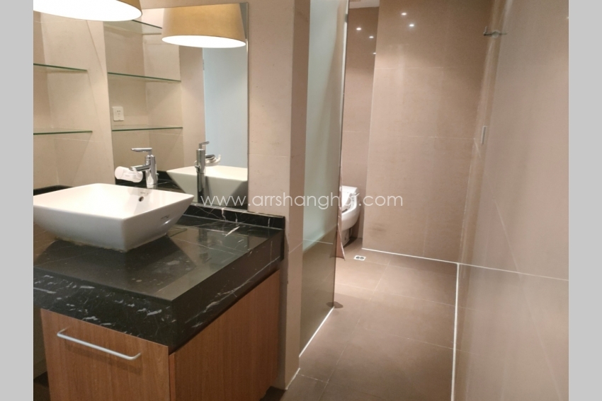 Stunning Who Shanghai Luxury Penthouse Apartments image