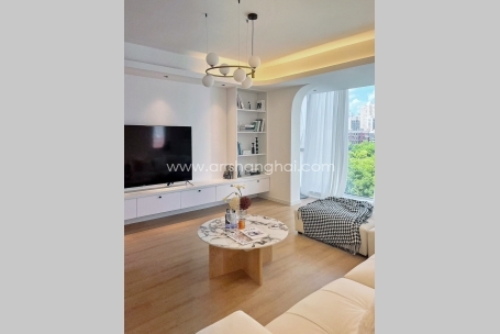 Zhonghui Apartment